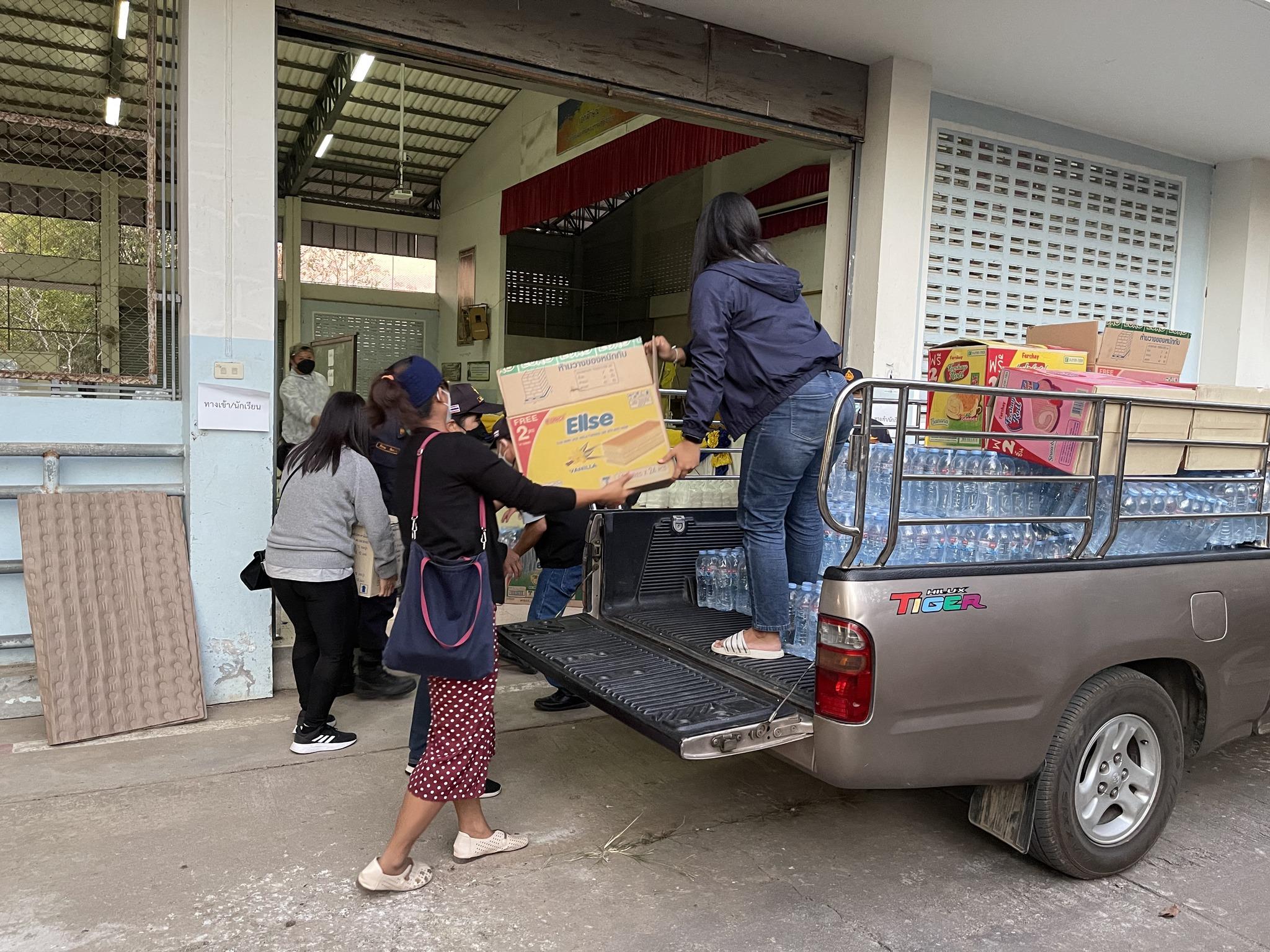 WLB provided some food, clothes, and water to over a thousand people from Lay Kay Kaw who fled to Thailand for safety from the military junta's offensives